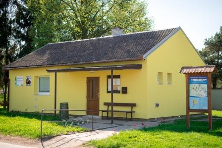 Zdravotní středisko - kadeřnictví.jpg